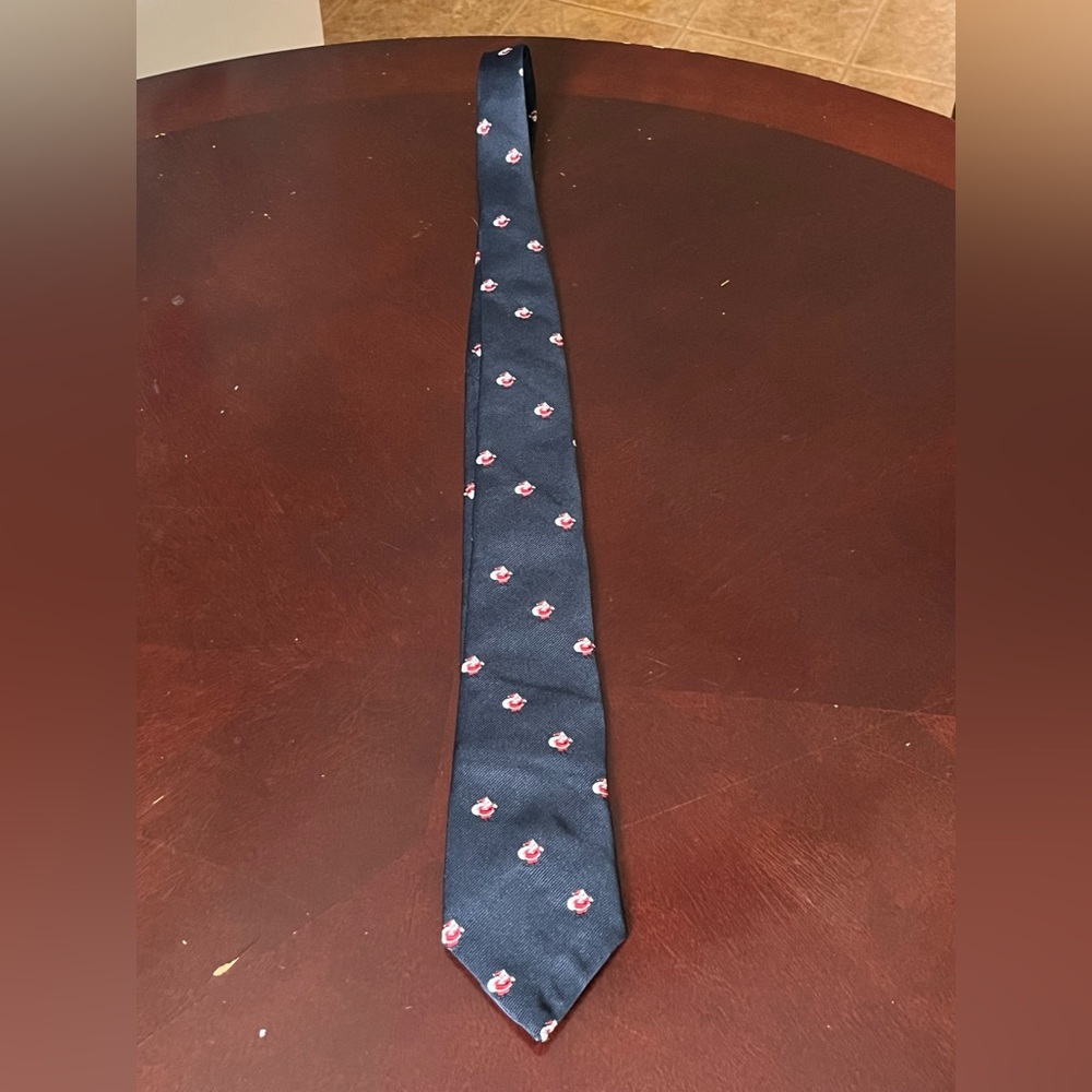 Vintage Country Clubs Santa Men’s Tie Length Please